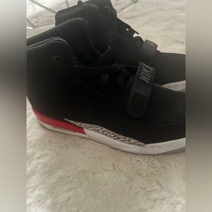 Boys Jordan, good condition 6Y